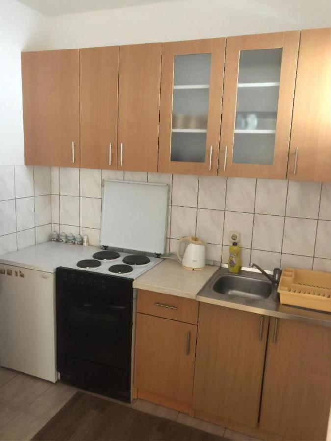 Cheap House Near The Center Of The City โมสตาร์ ภายนอก รูปภาพ